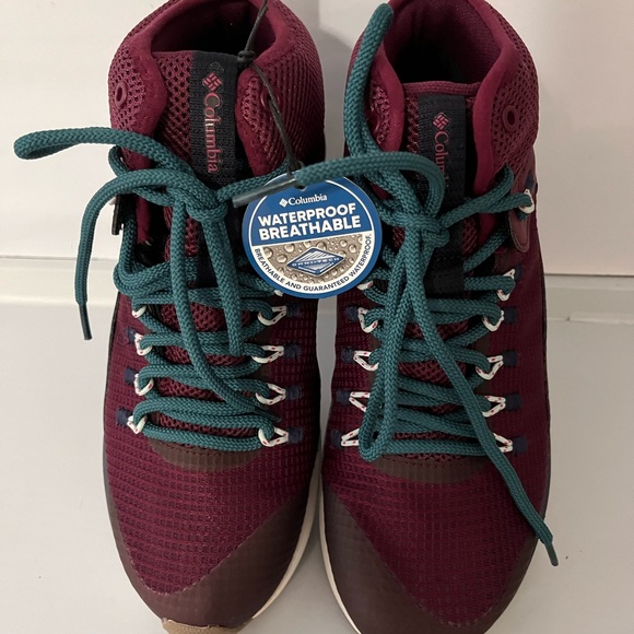 Columbia Waterproof Breathable Shoes - Picture 4 of 13